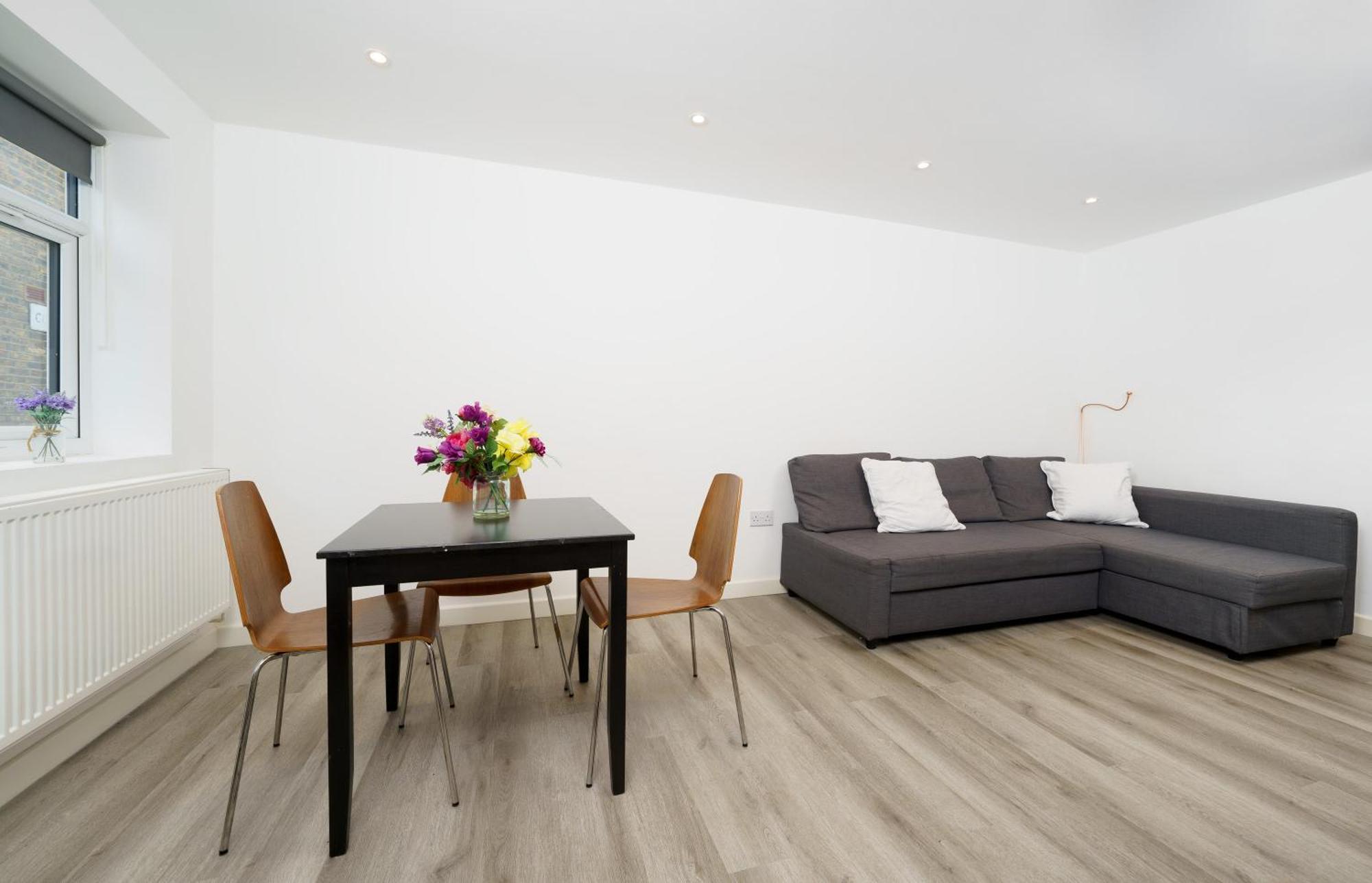 Modern Apartment In South West Londra Esterno foto